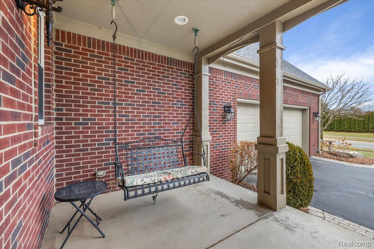 328 Franklin Lake Circle