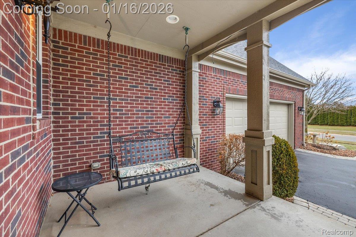 328 Franklin Lake Circle