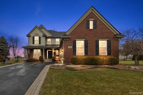 328 Franklin Lake Circle Oxford Charter Township MI 48371