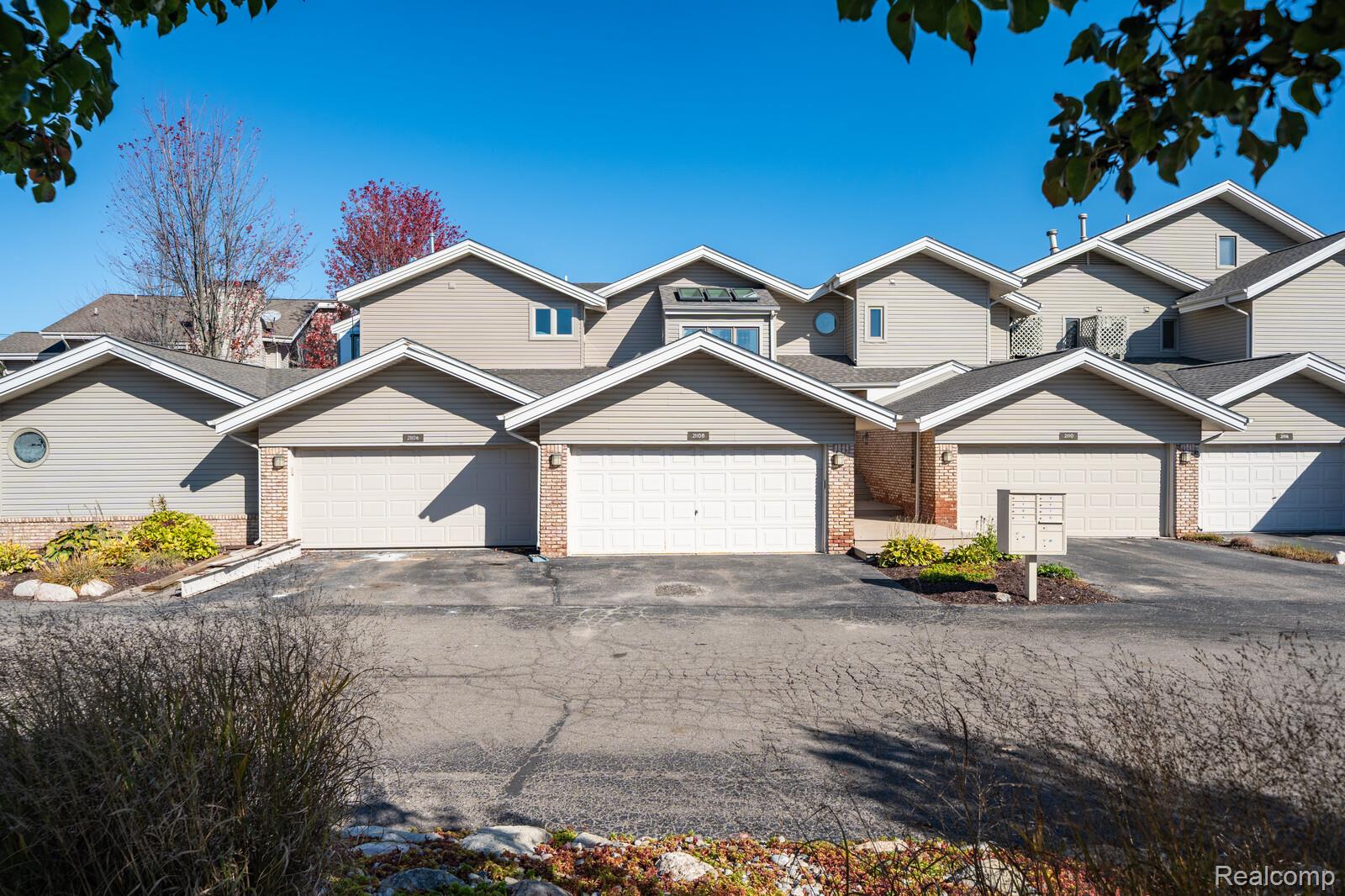 21106 Boulder Circle 101