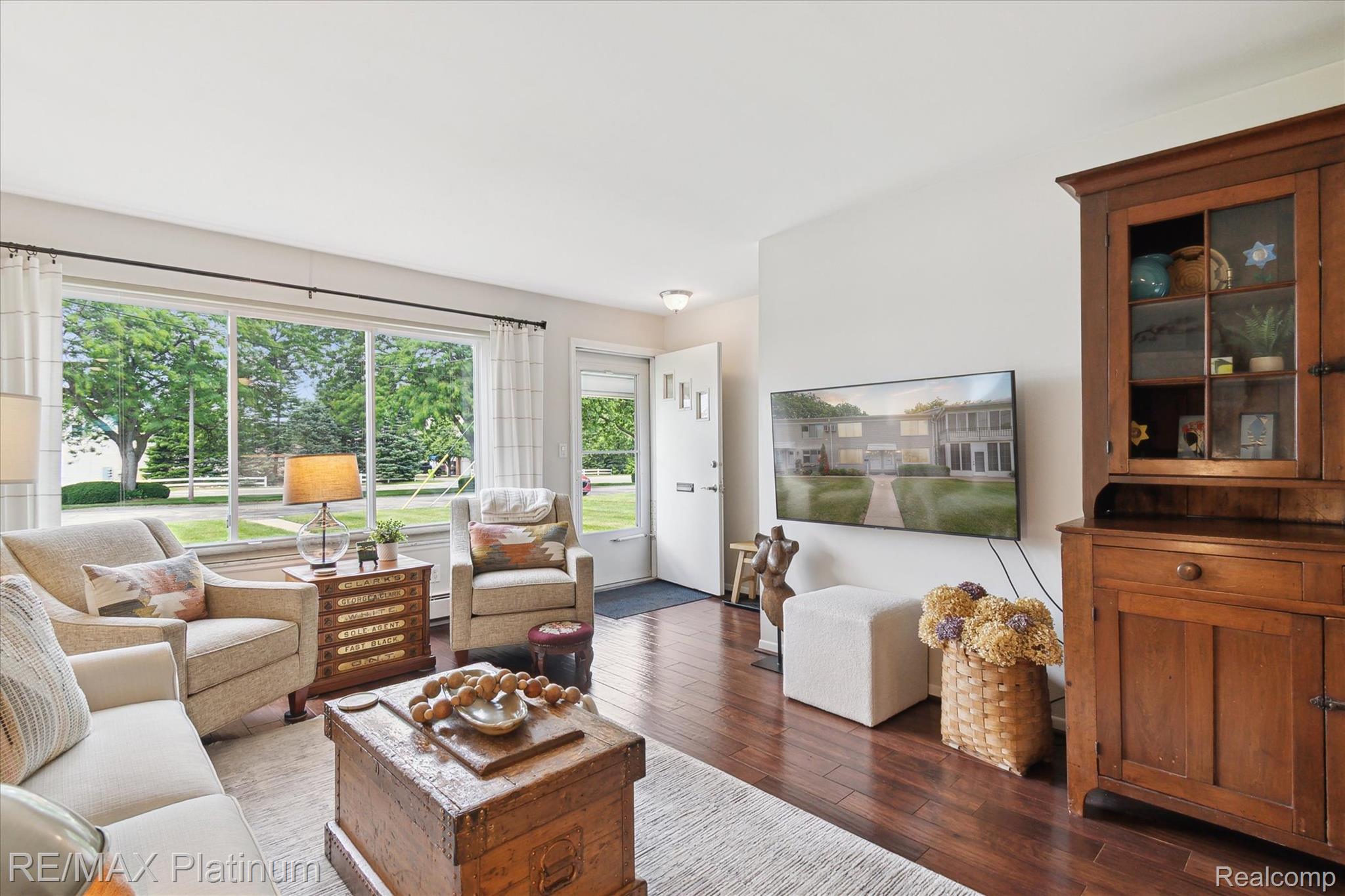5959 Alan Drive 53