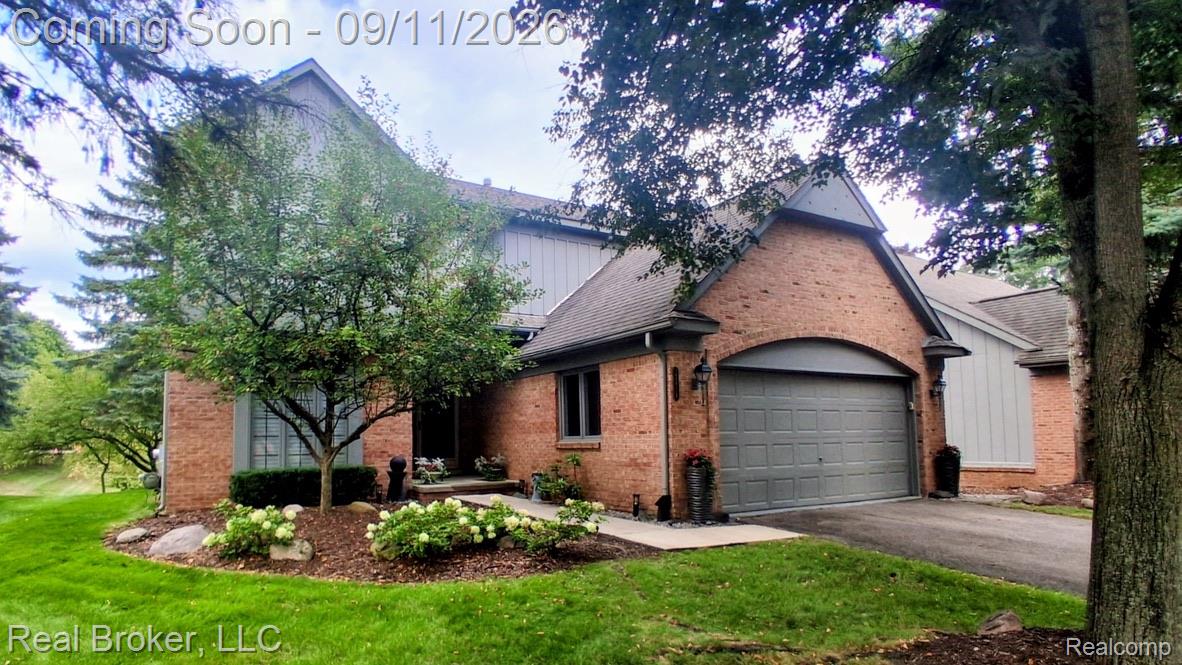 37814 Avon Lane