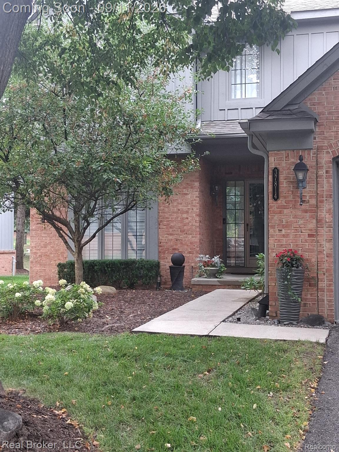 37814 Avon Lane