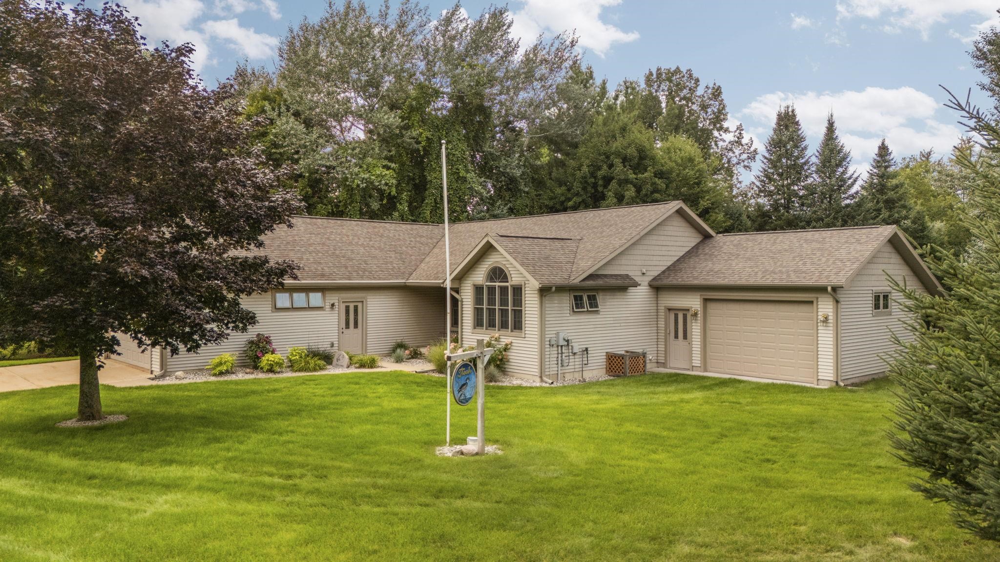 9550 Lakeside Drive