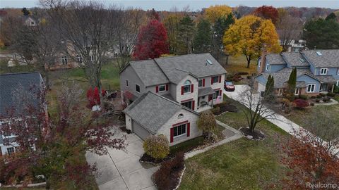 4111 Seymour Drive Troy City MI 48098