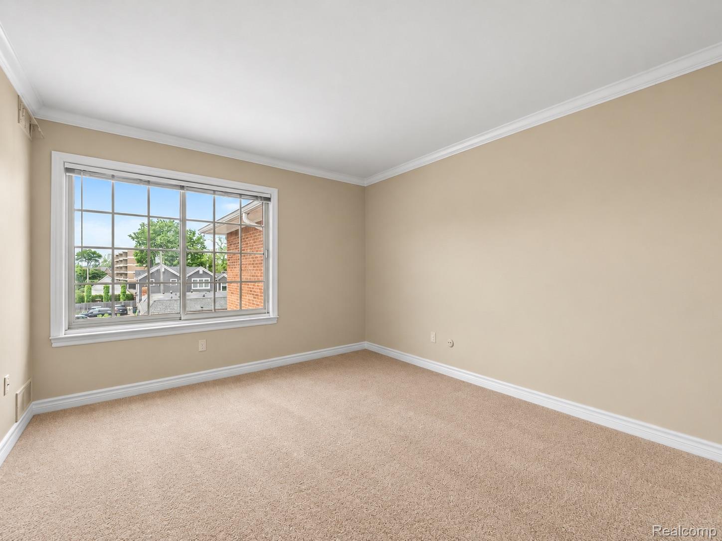 444 CHESTER Street 425
