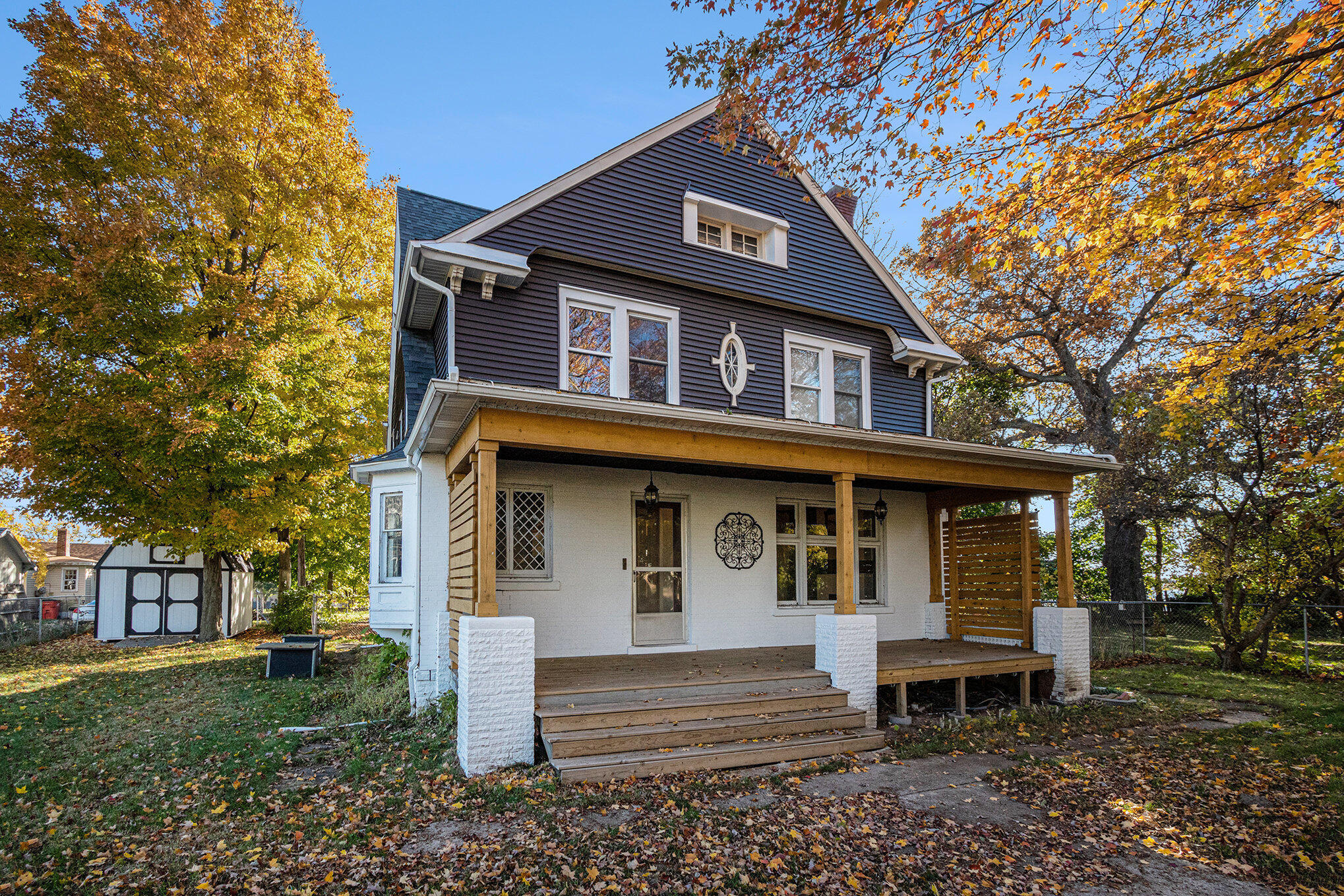 490 Territorial Road