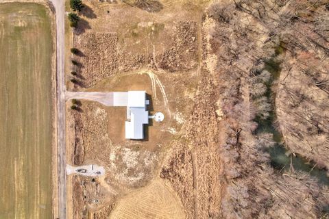 listing image 63