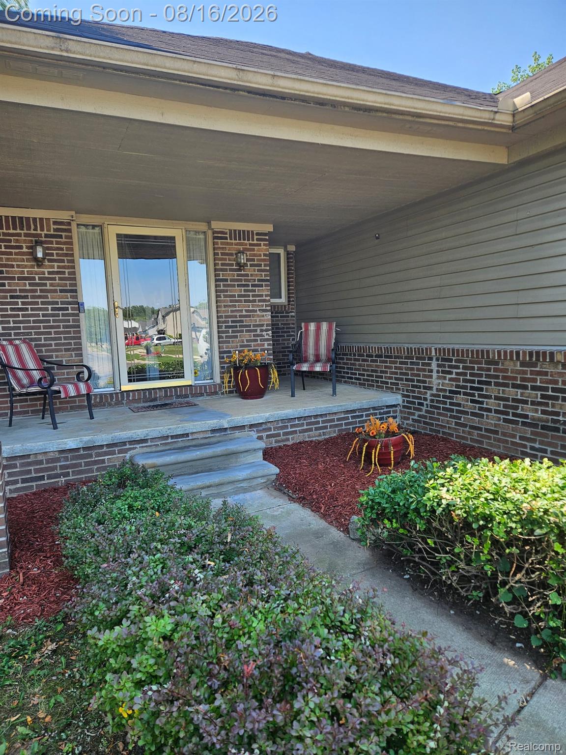 45113 Lindsey Drive