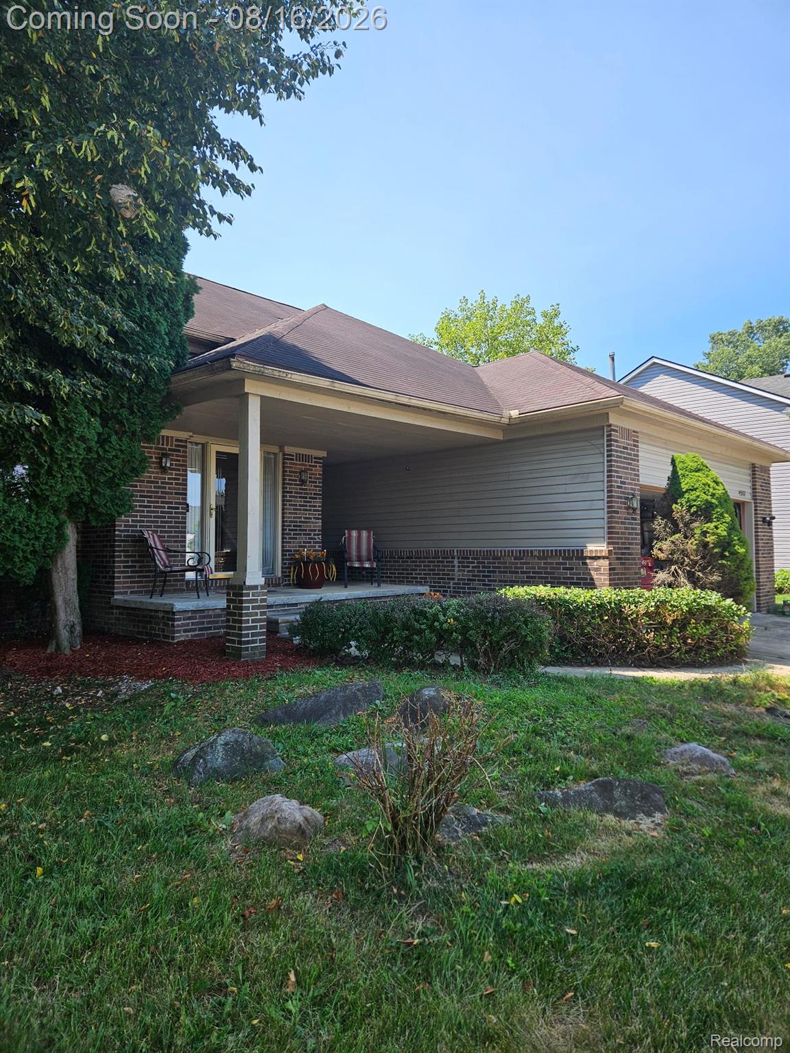 45113 Lindsey Drive