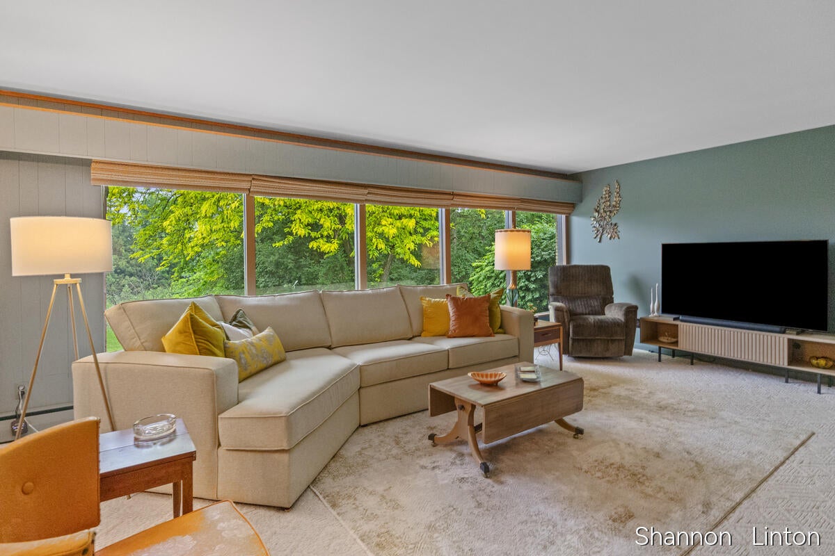 346 Orchard View Drive