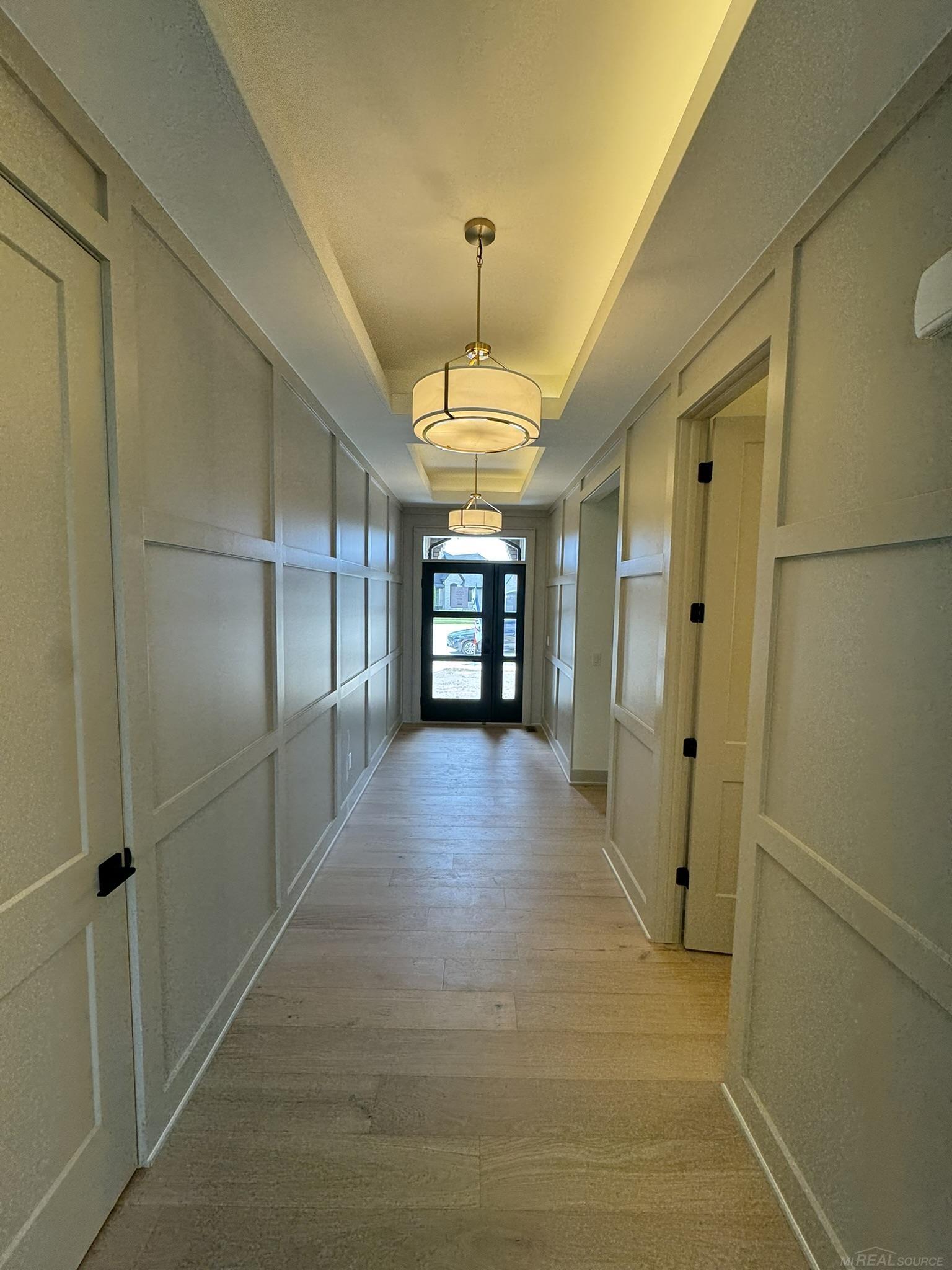 13999 Arthur Court