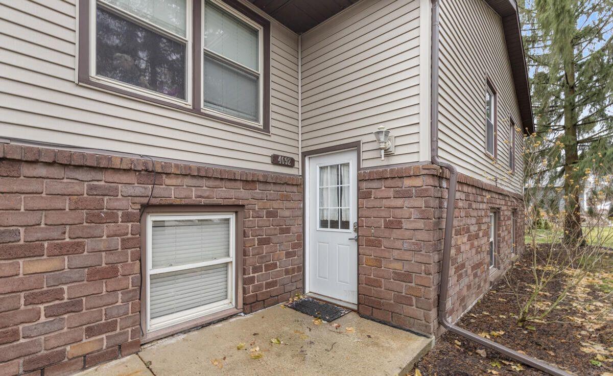 4690 Stauffer Avenue SE