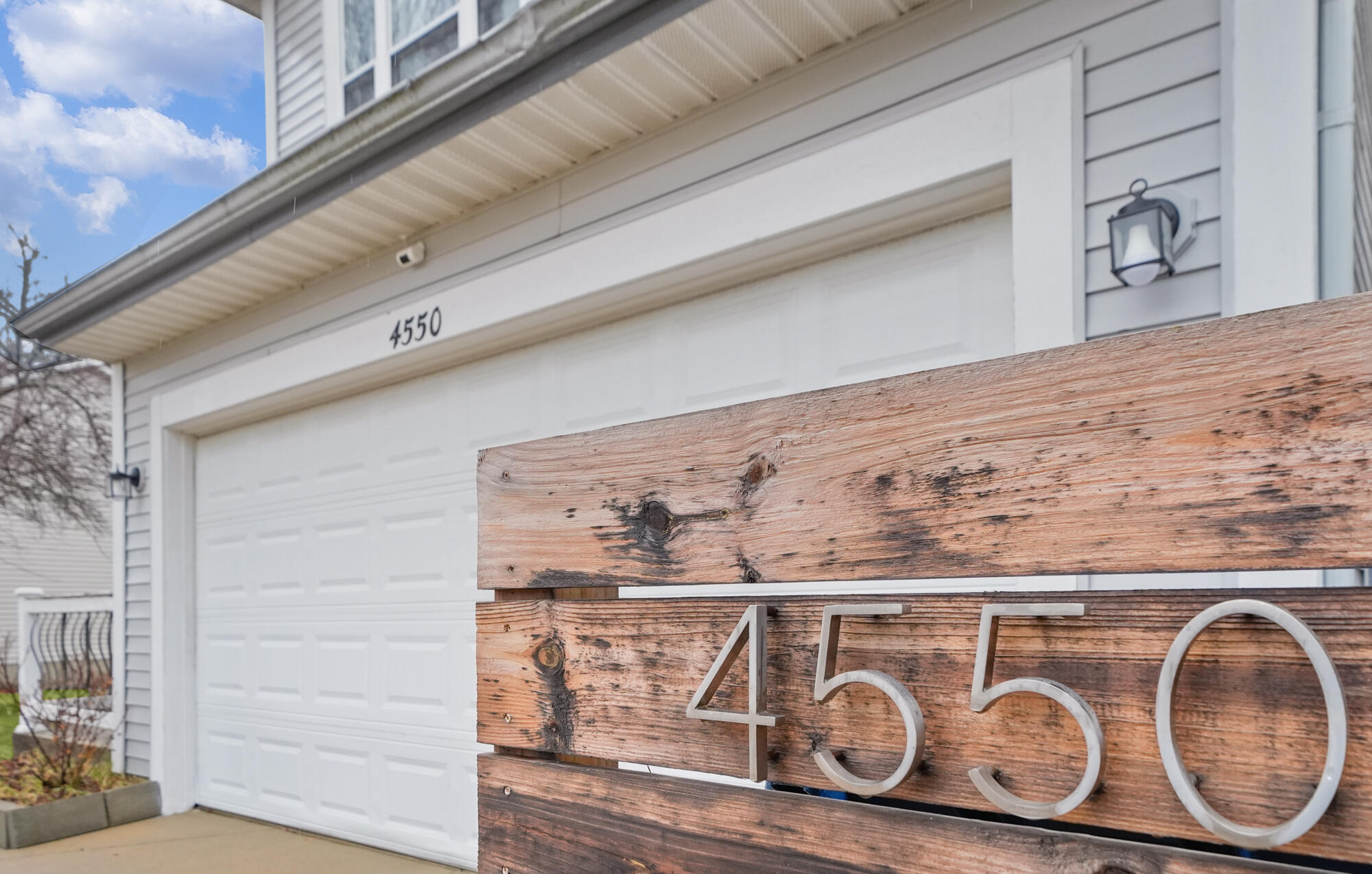 4550 Brookmeadow Court SE