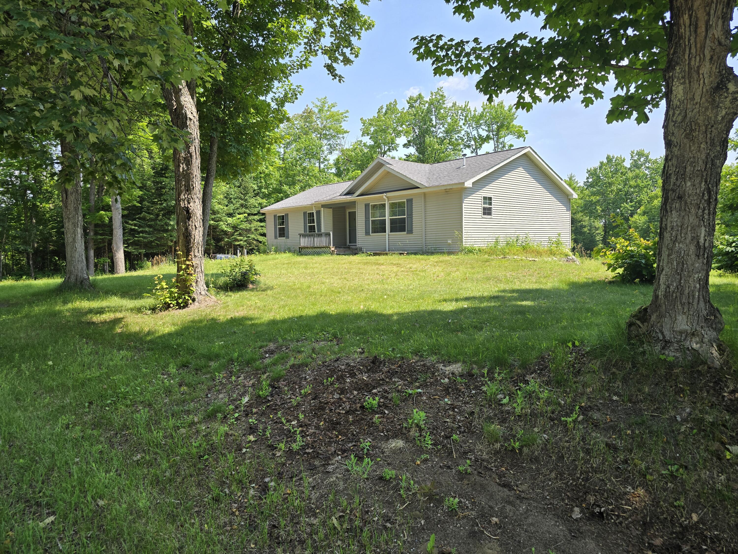 15133 S Kinross Road