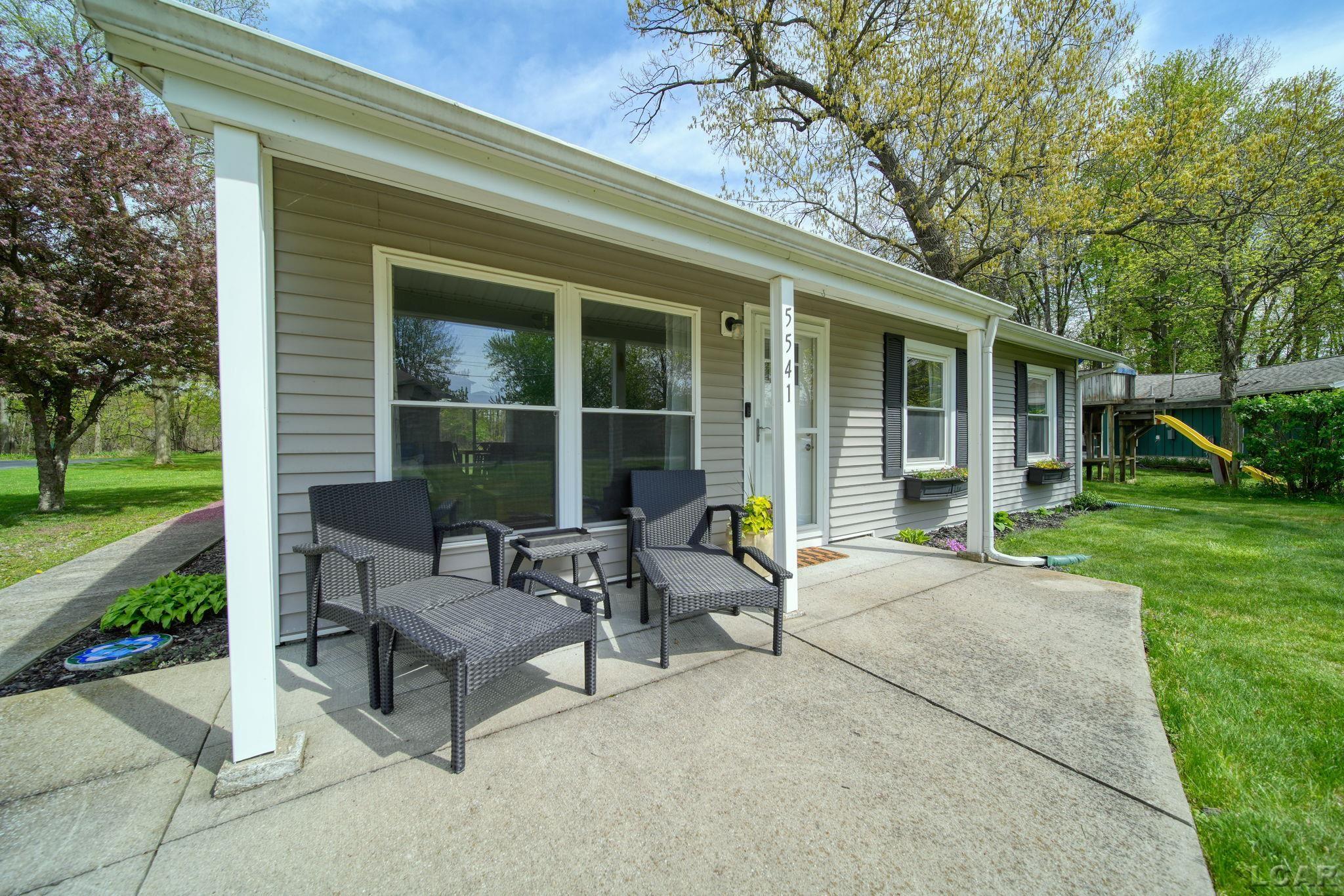 5541 Pleasant Valley Road