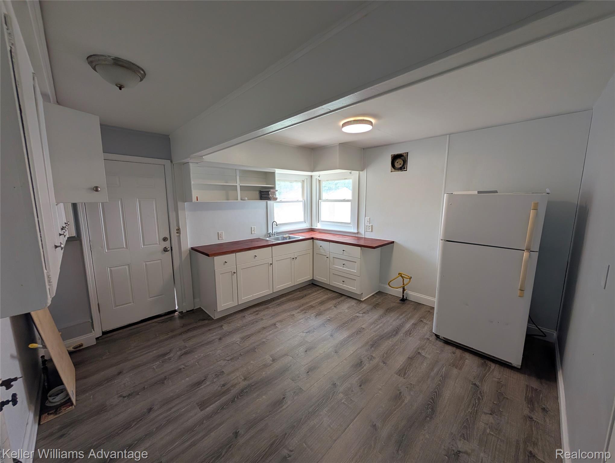 13076 Sherman Avenue