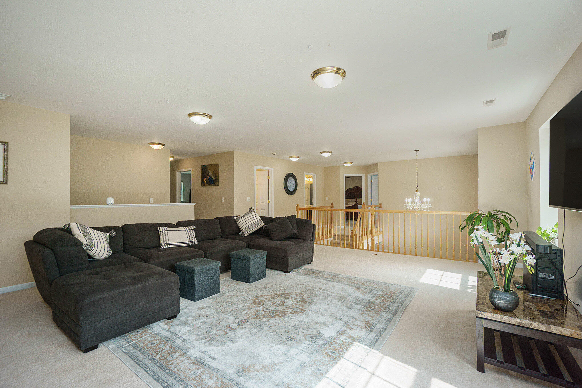 9354 Stratford Woods Trail