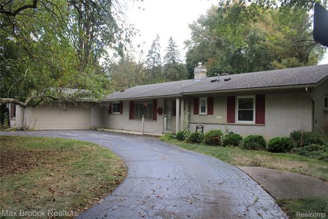 423 Dalebrook Lane Bloomfield Hills City MI 48301