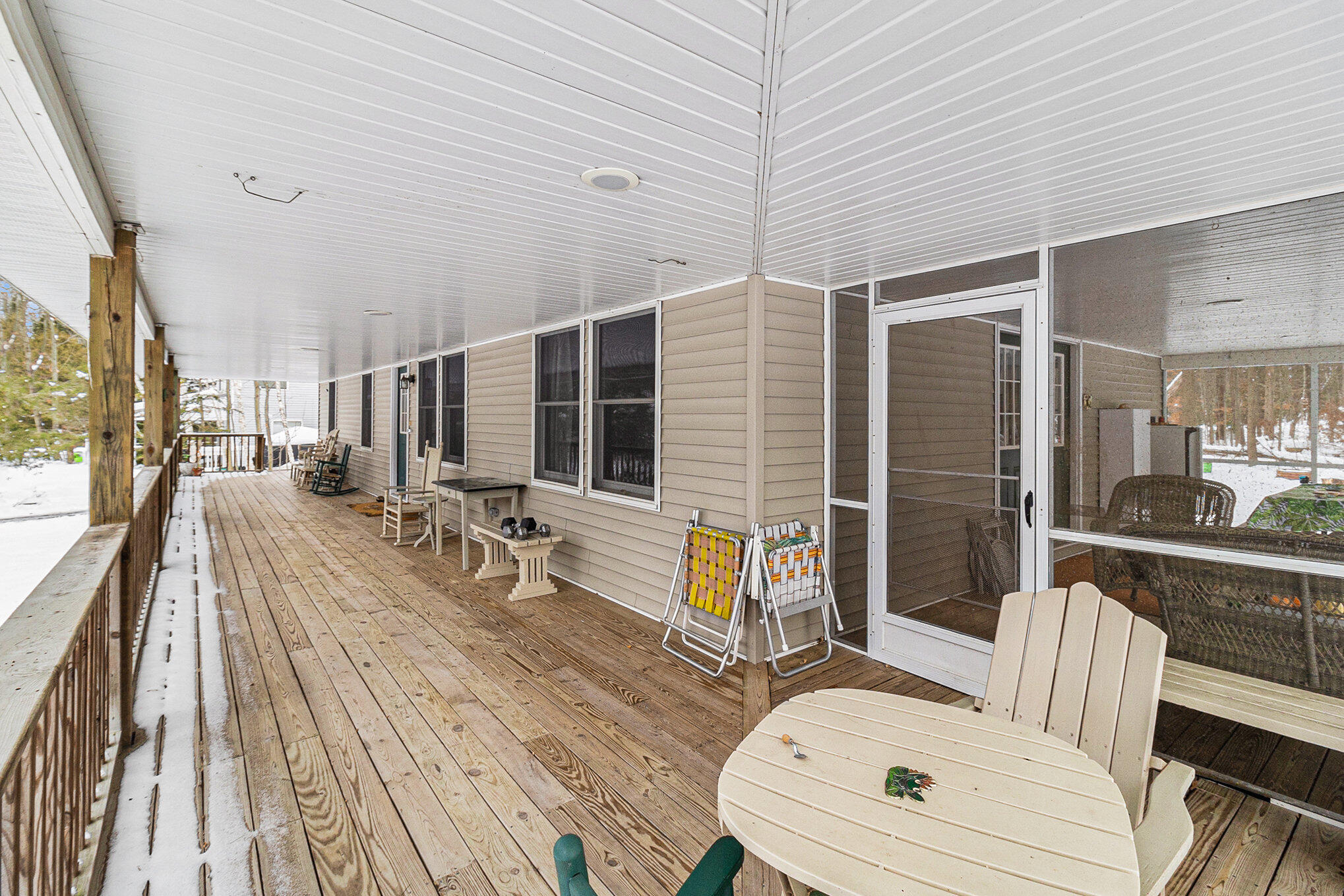 4760 N Lakeshore Road