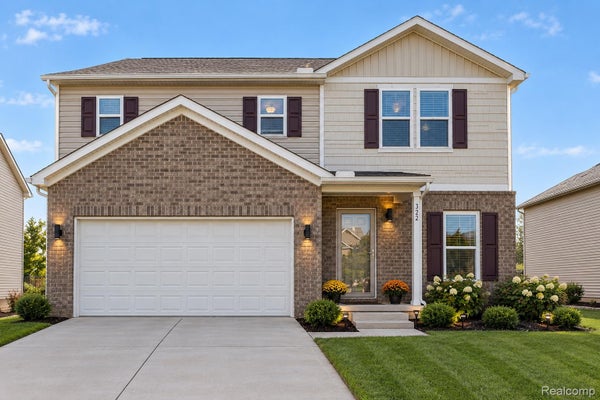 322 SHARI ST, PONTIAC, MI 48341 - Image 988ac9db8331a833bab68fa99de01fe9/431650142