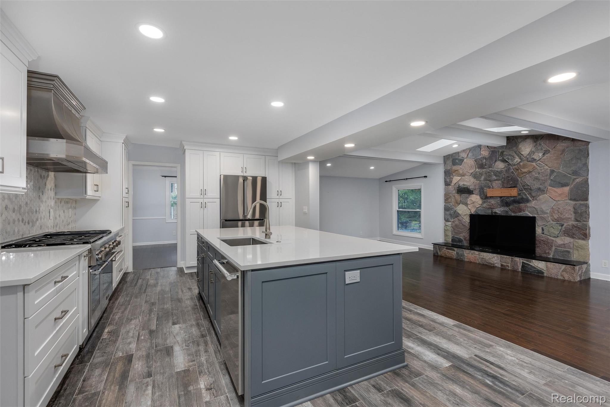 31142 Applewood Lane