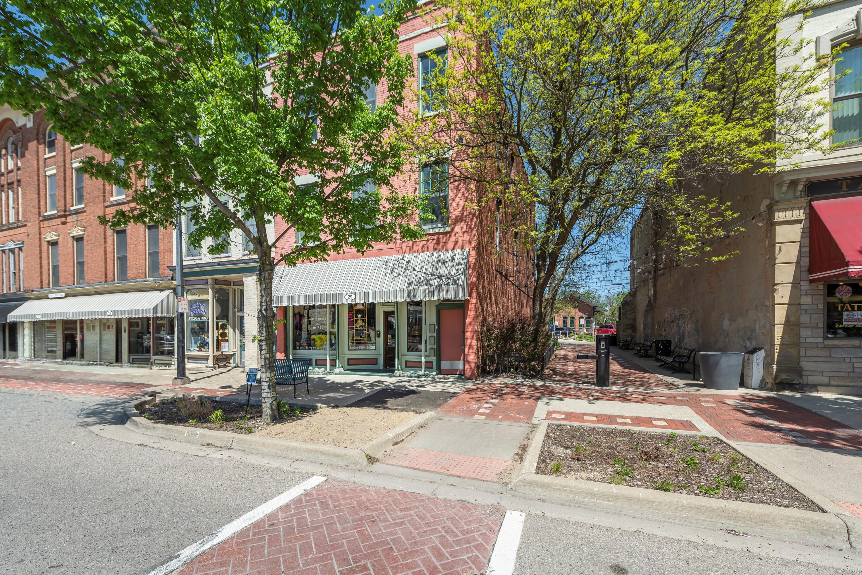 29 E Cross Street