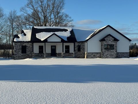 2264 Equestrian Trail Drive Attica Township MI 48455