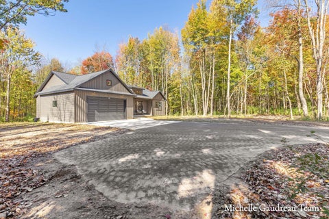 Tiny photo for 6381 Wood School Road, Irving Township, MI 49325 (MLS # 65026055739)