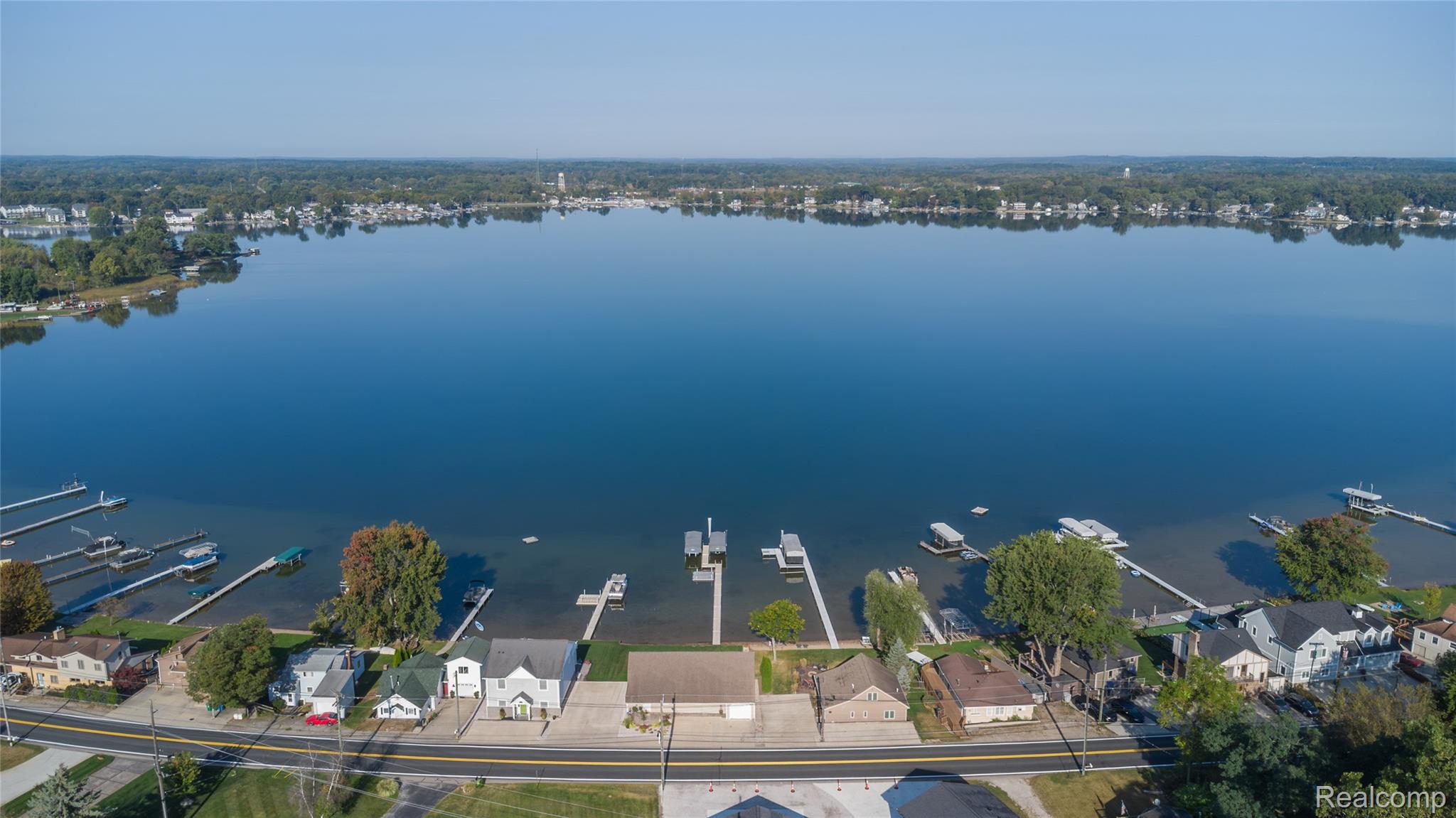 Northfield Township, Michigan 48189, United States, 2 Bedrooms Bedrooms, ,2 BathroomsBathrooms,Residential,Pending,212858