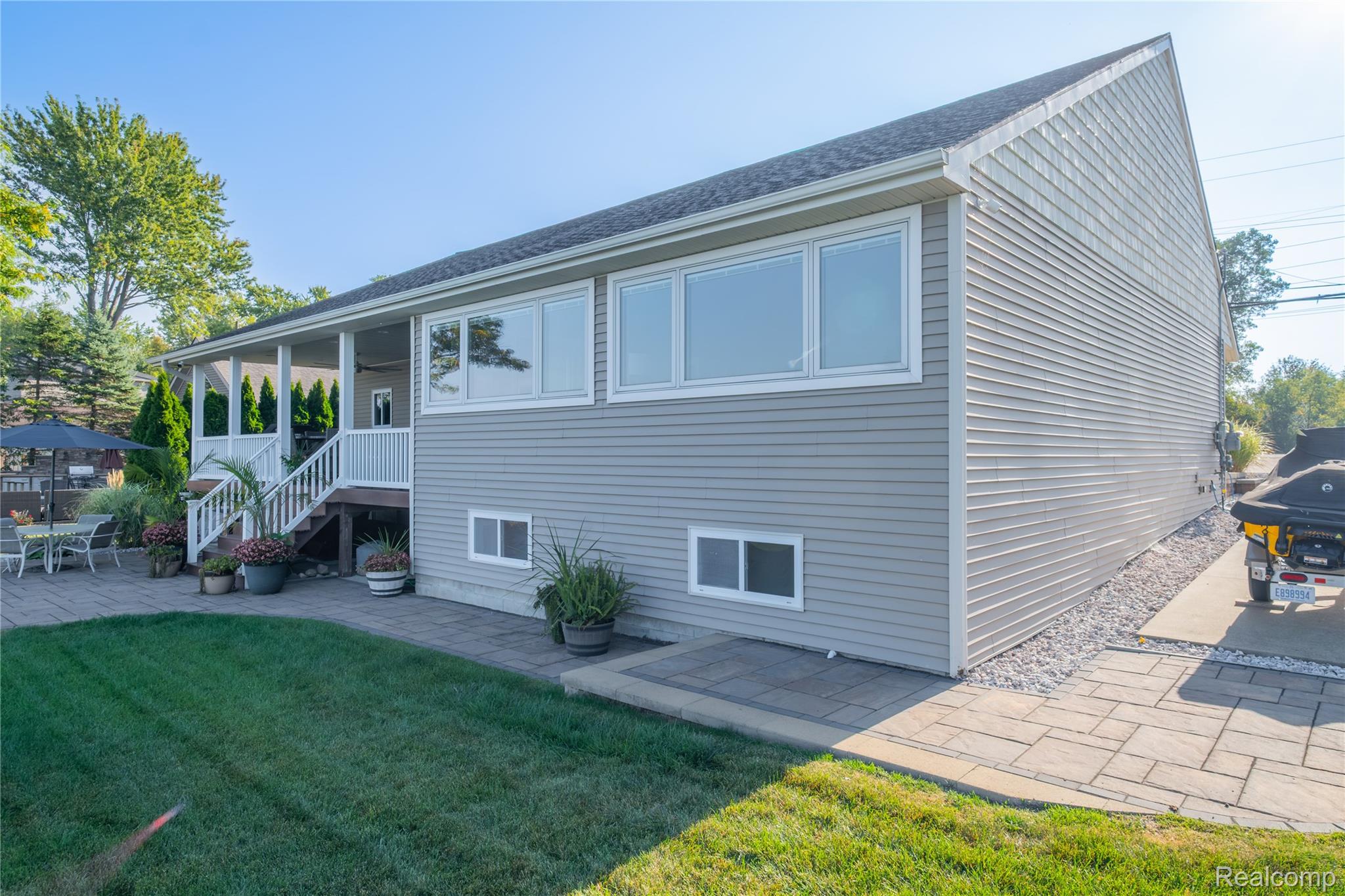 Northfield Township, Michigan 48189, United States, 2 Bedrooms Bedrooms, ,2 BathroomsBathrooms,Residential,Pending,212858