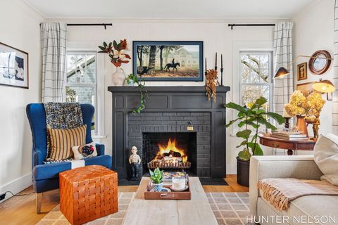 Tiny photo for 519 S 7th Street, Grand Haven City, MI 49417 (MLS # 71026009089)