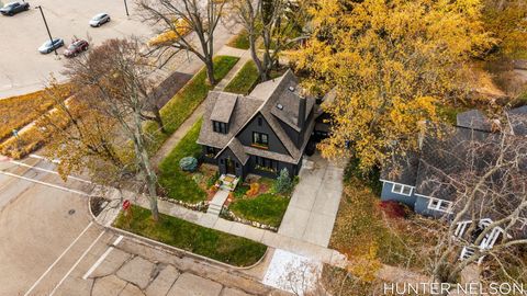 Tiny photo for 519 S 7th Street, Grand Haven City, MI 49417 (MLS # 71026009089)