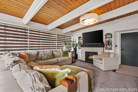 Tiny photo for 519 S 7th Street, Grand Haven City, MI 49417 (MLS # 71026009089)