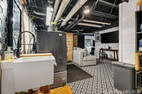 Tiny photo for 519 S 7th Street, Grand Haven City, MI 49417 (MLS # 71026009089)