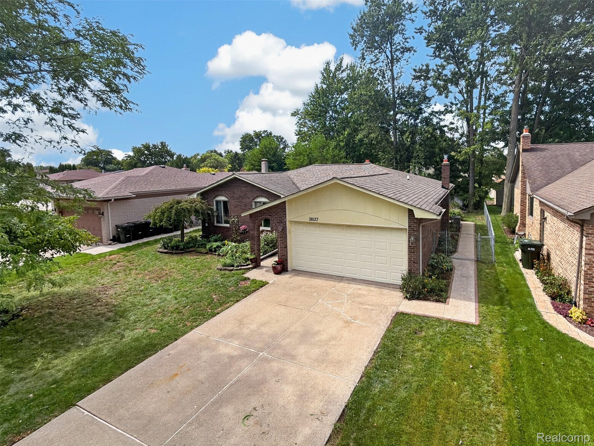 38137 Mount Kisco Drive