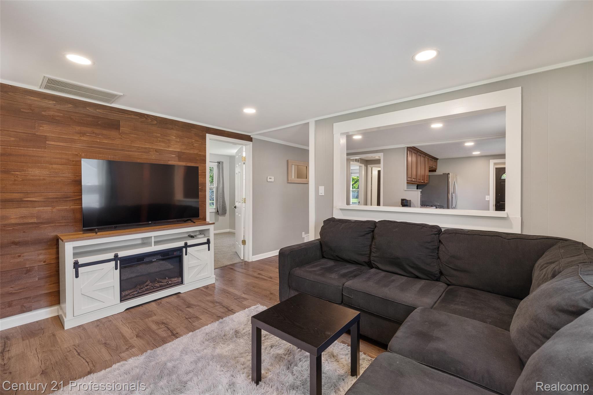 2830 Deland Road