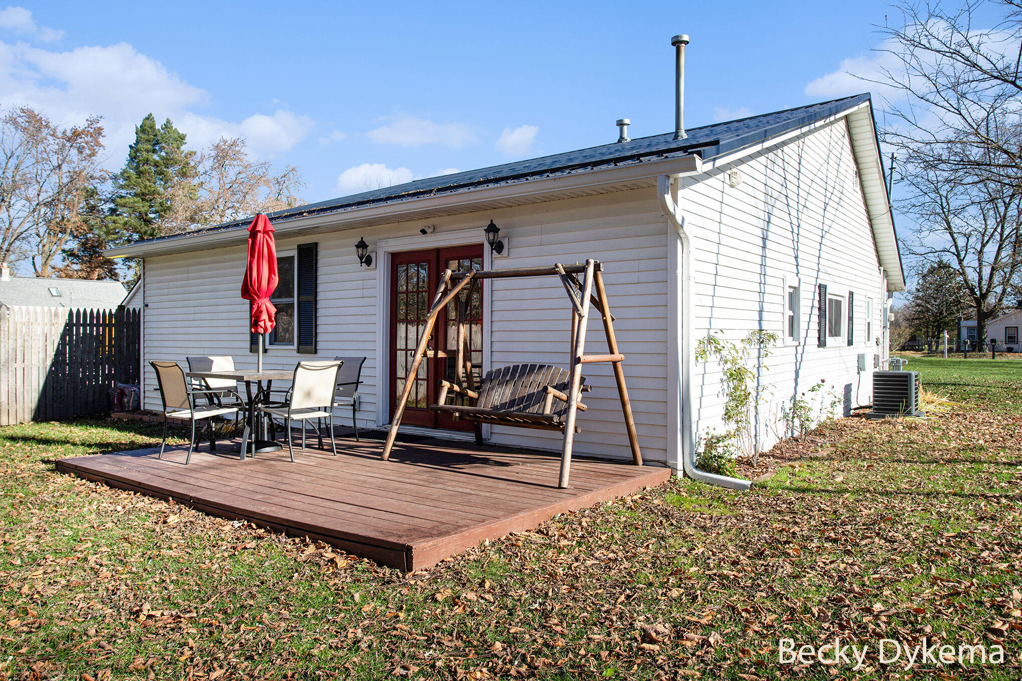 Portage, Michigan 49024, United States, 2 Bedrooms Bedrooms, ,1 BathroomBathrooms,Residential,Active,247165