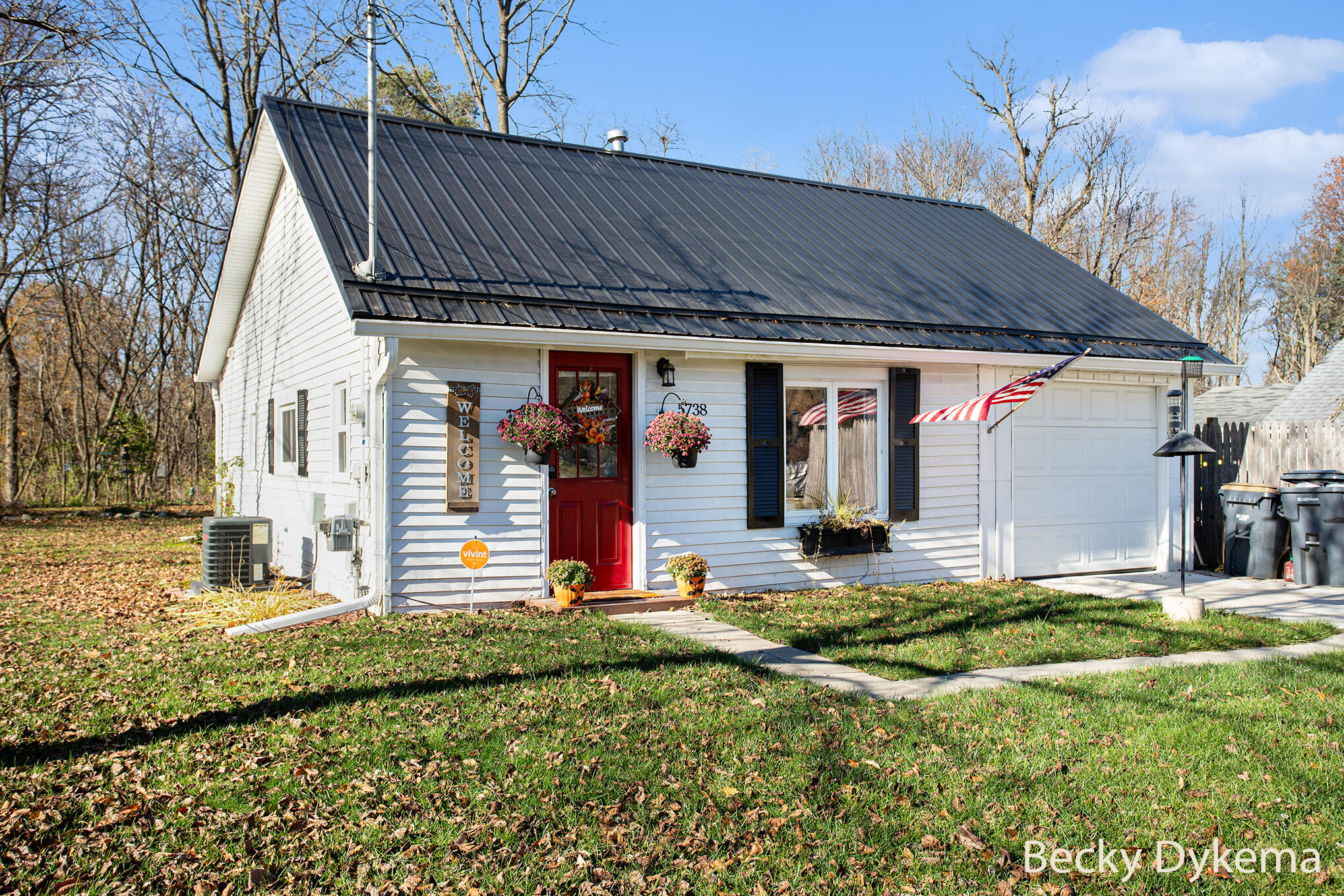 Portage, Michigan 49024, United States, 2 Bedrooms Bedrooms, ,1 BathroomBathrooms,Residential,Active,247165