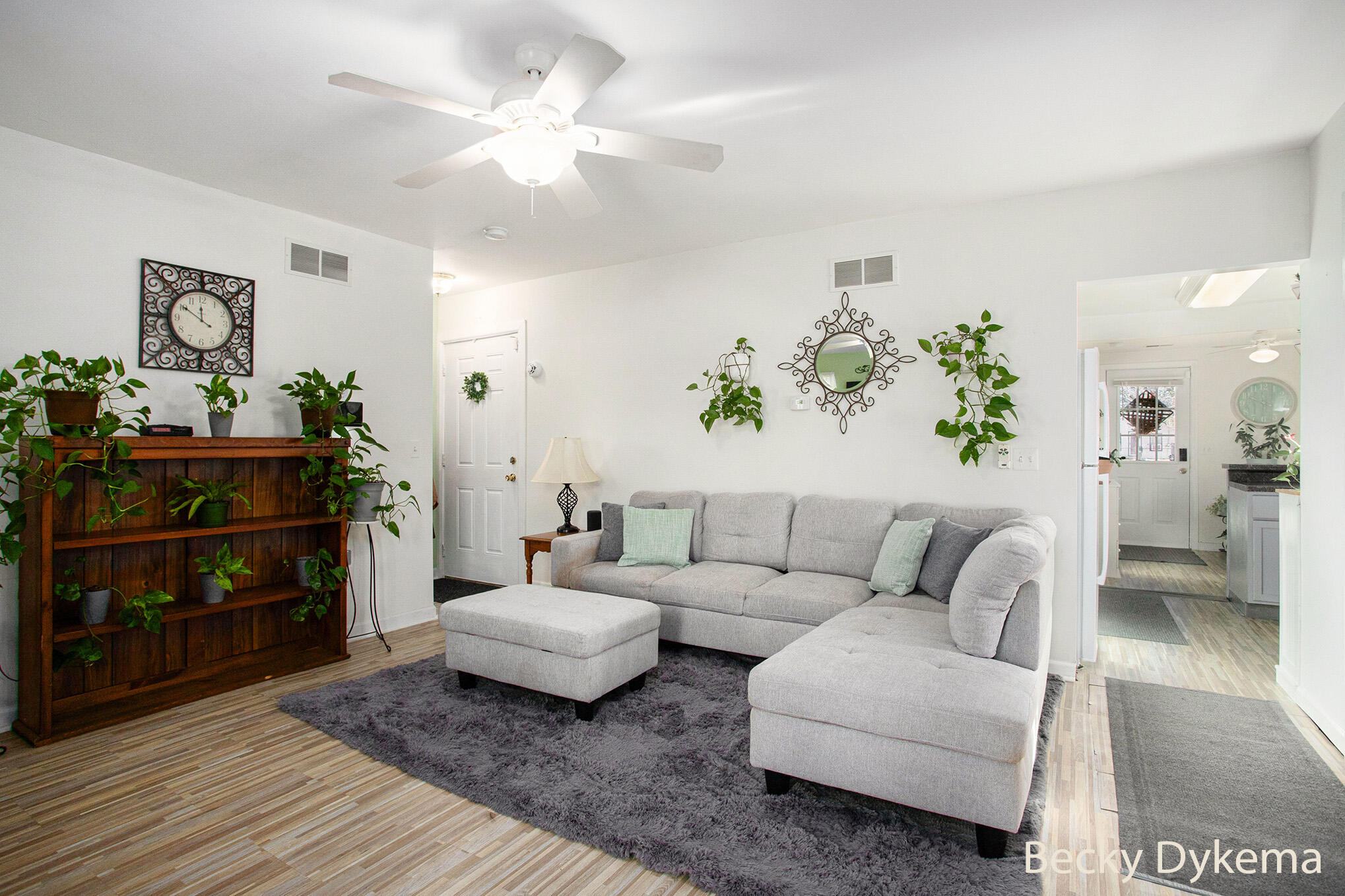 Portage, Michigan 49024, United States, 2 Bedrooms Bedrooms, ,1 BathroomBathrooms,Residential,Active,247165