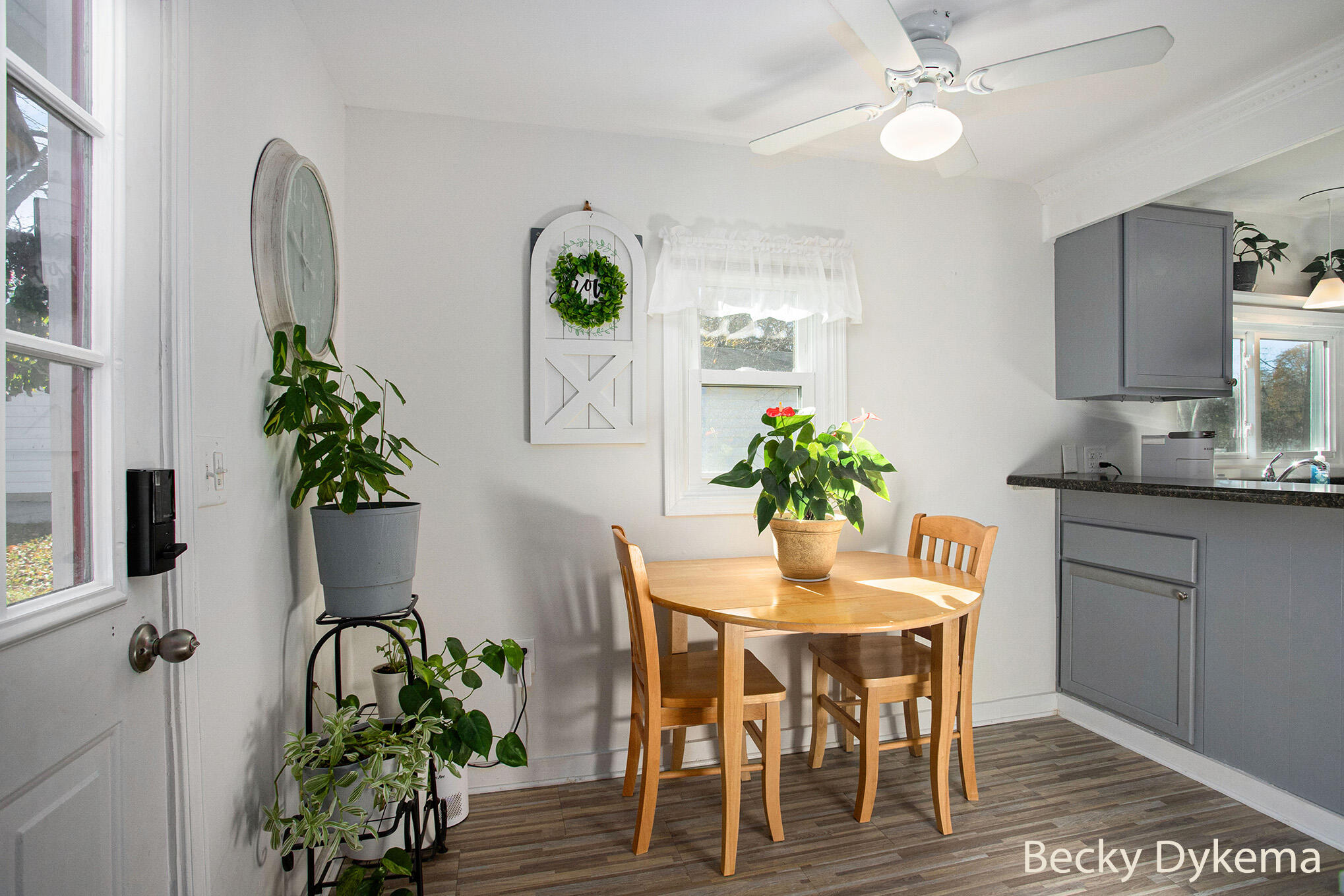 Portage, Michigan 49024, United States, 2 Bedrooms Bedrooms, ,1 BathroomBathrooms,Residential,Active,247165