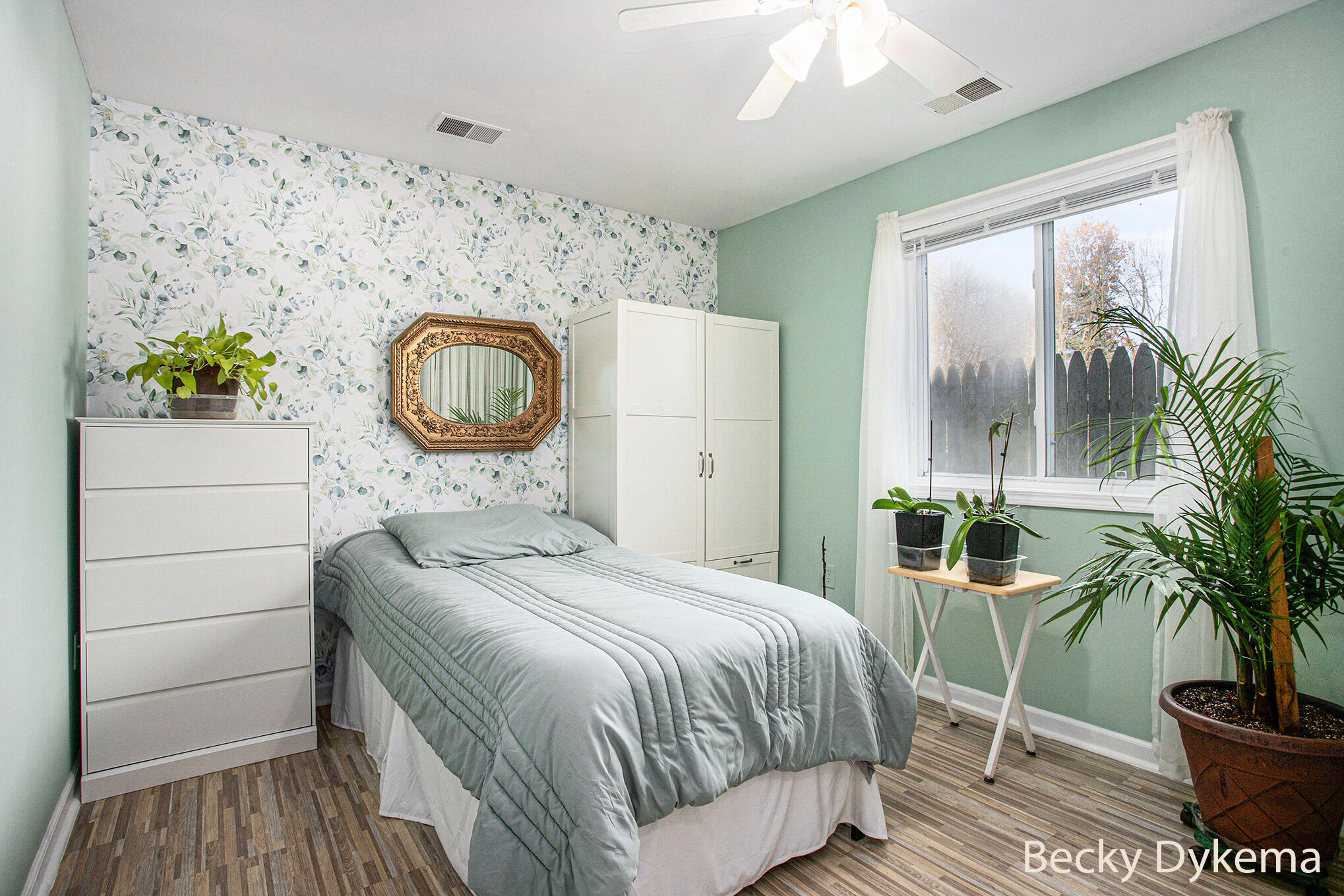 Portage, Michigan 49024, United States, 2 Bedrooms Bedrooms, ,1 BathroomBathrooms,Residential,Active,247165