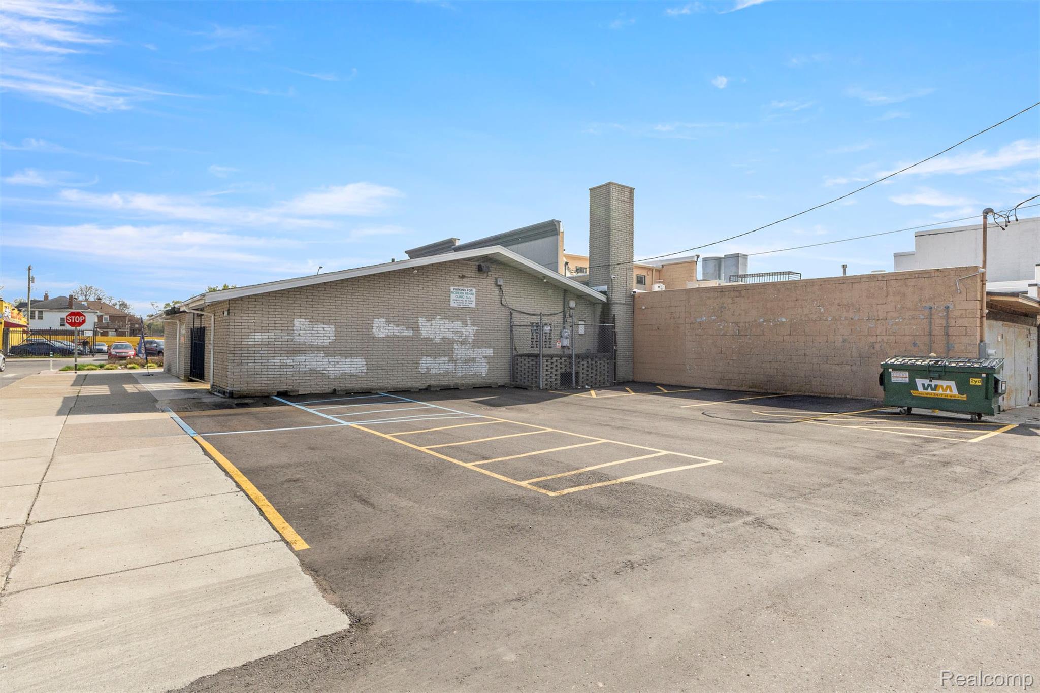 17600 W Warren Avenue