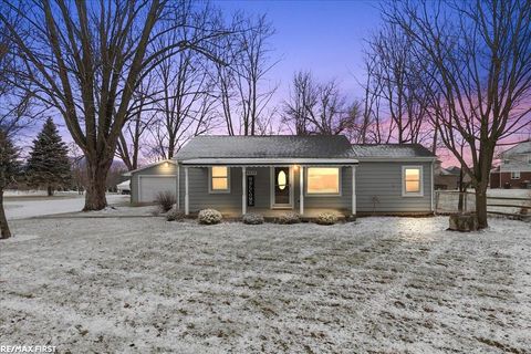 49939 Fairchild Road Chesterfield Township MI 48051