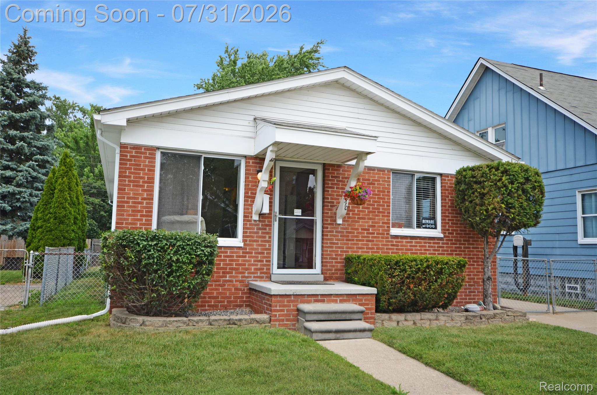310 W Sonoma Avenue