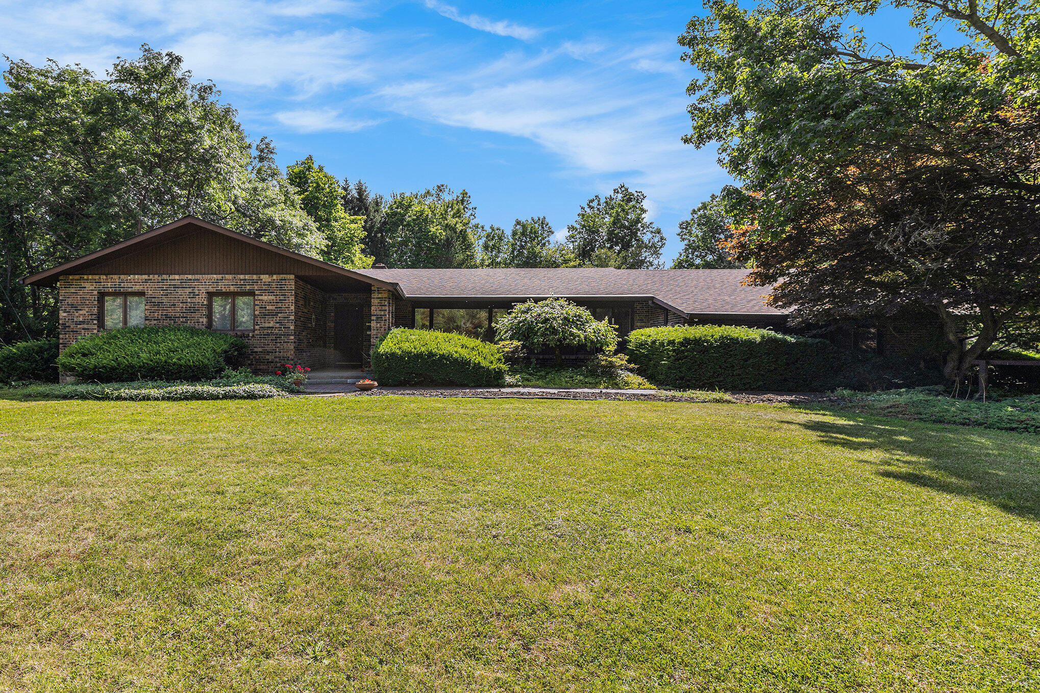 1687 W Willis Road