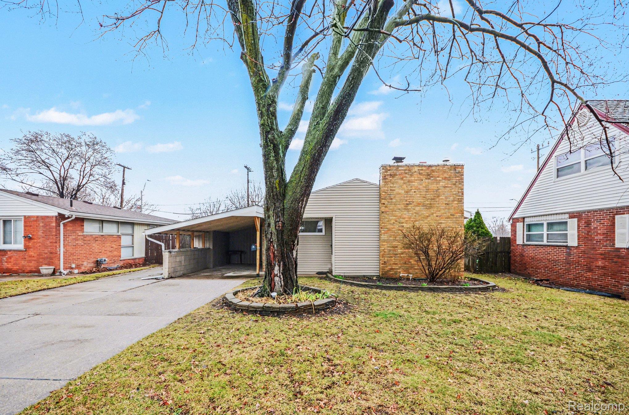 28930 Garfield Street