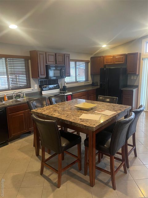 Tiny photo for 29561 Fairfax Street, Southfield City, MI 48076 (MLS # 20261002662)