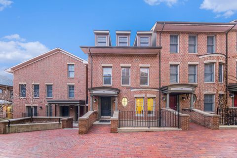 140 Ashley Mews Drive Ann Arbor City MI 48104