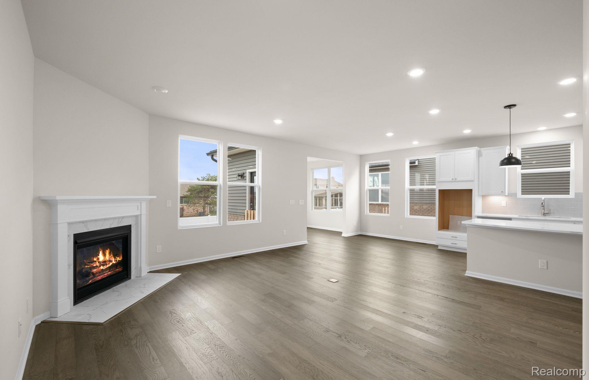 16088 CONIFER Lane
